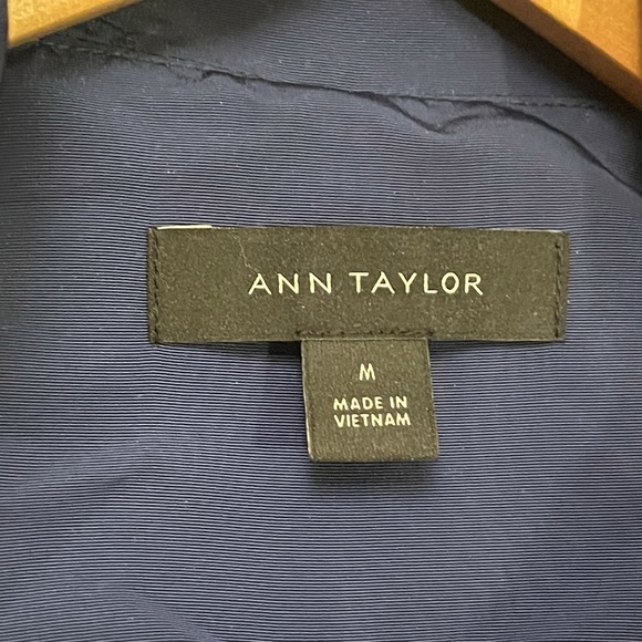 Great condition Ann taylor athletics jacket - Picture 6 of 6